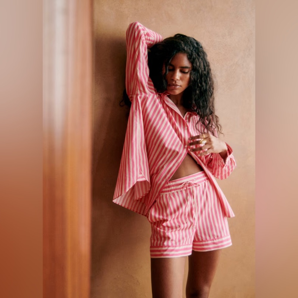 BNWT Sézane Norberto Shorts in Pink and Ecru Stripes 6/38 - Picture 4 of 6